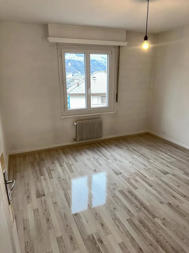 Appartement vide remis en état après un nettoyage de fin de bail à Aigle