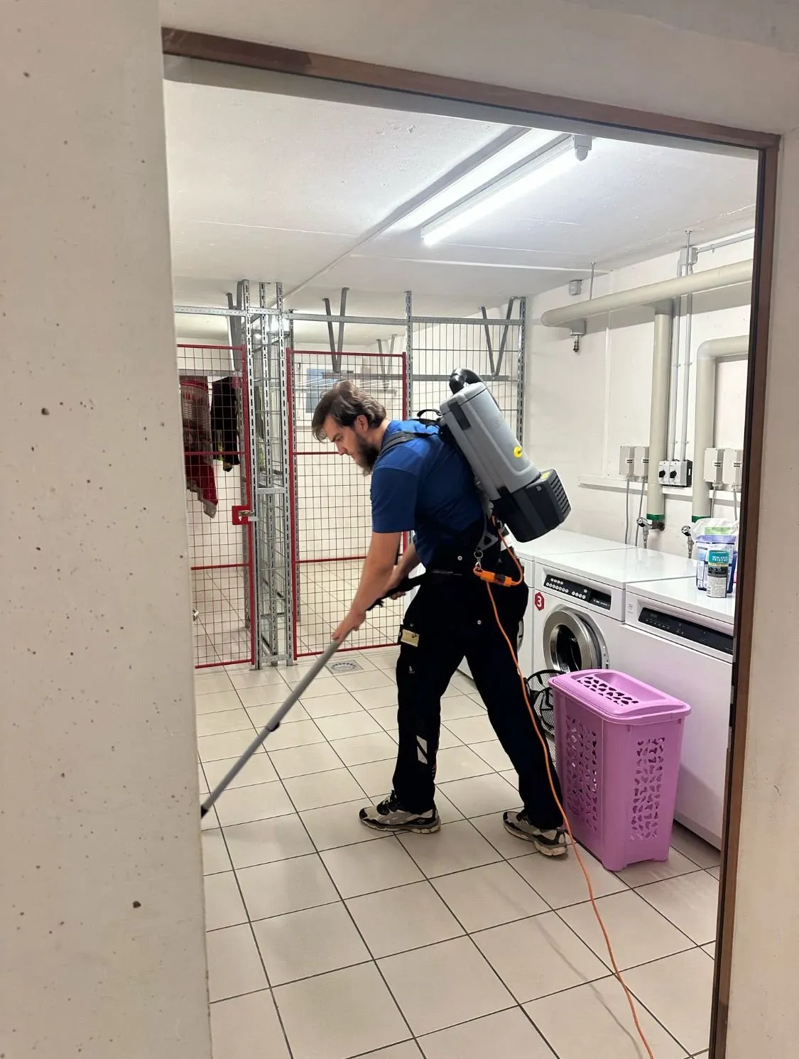 Nettoyage intérieur professionnel d'immeuble par EcoNova Nettoyage