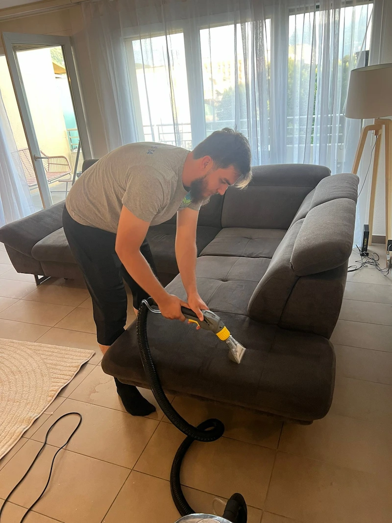 Nettoyage canapé profondeur